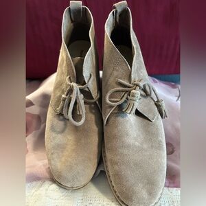 Hush Puppies Women’s Chukka Boots